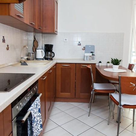 Lovely Apt In Peristeri Athens Luaran gambar