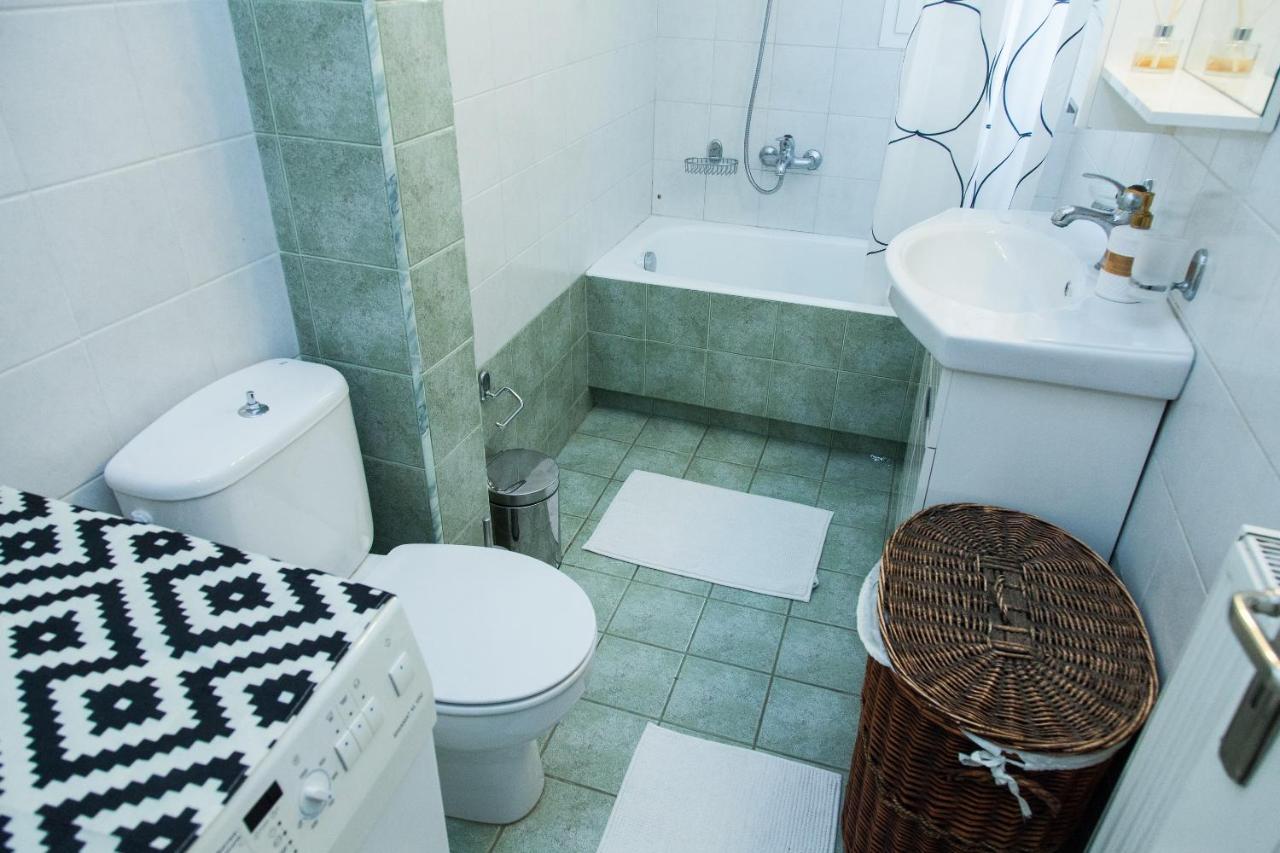 Lovely Apt In Peristeri Athens Luaran gambar