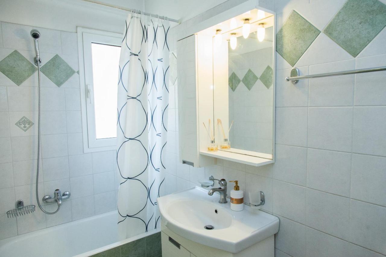 Lovely Apt In Peristeri Athens Luaran gambar