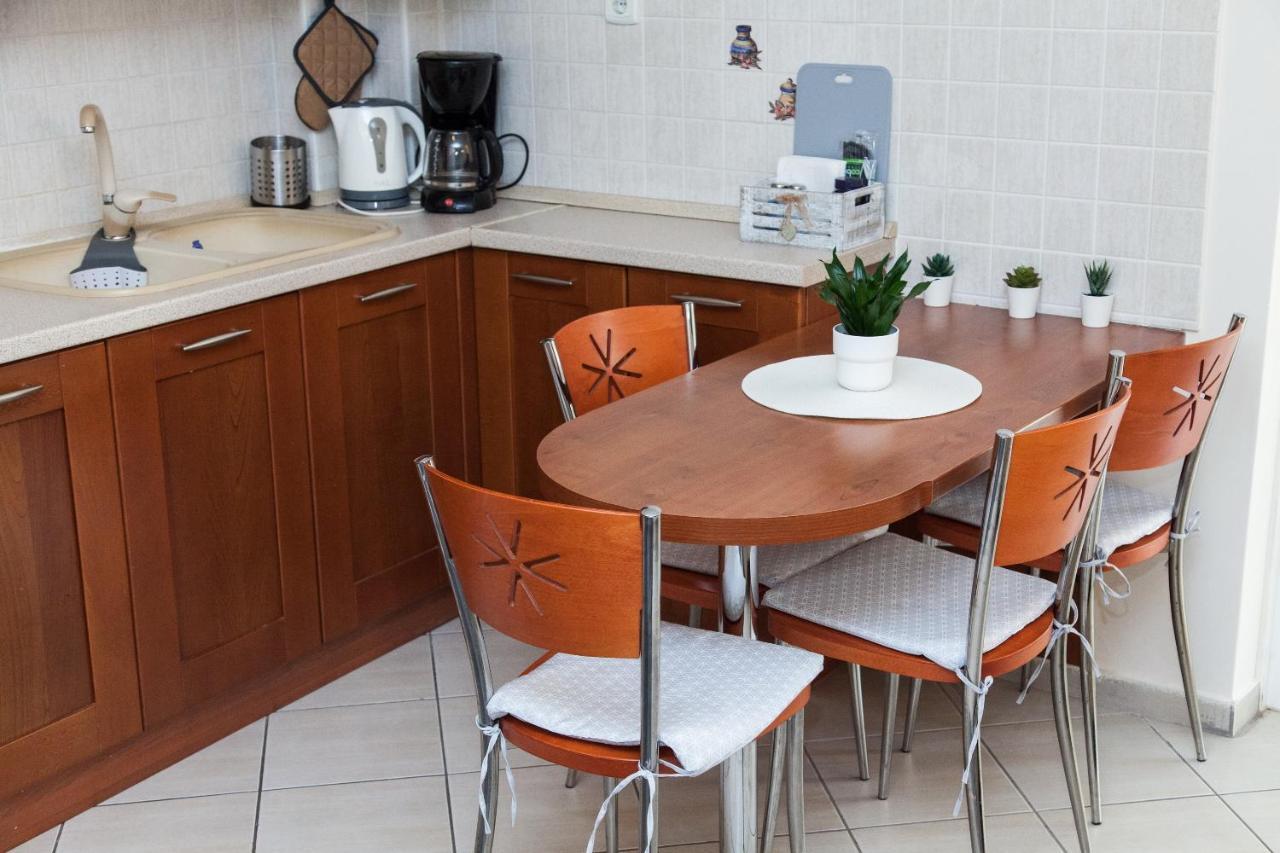 Lovely Apt In Peristeri Athens Luaran gambar