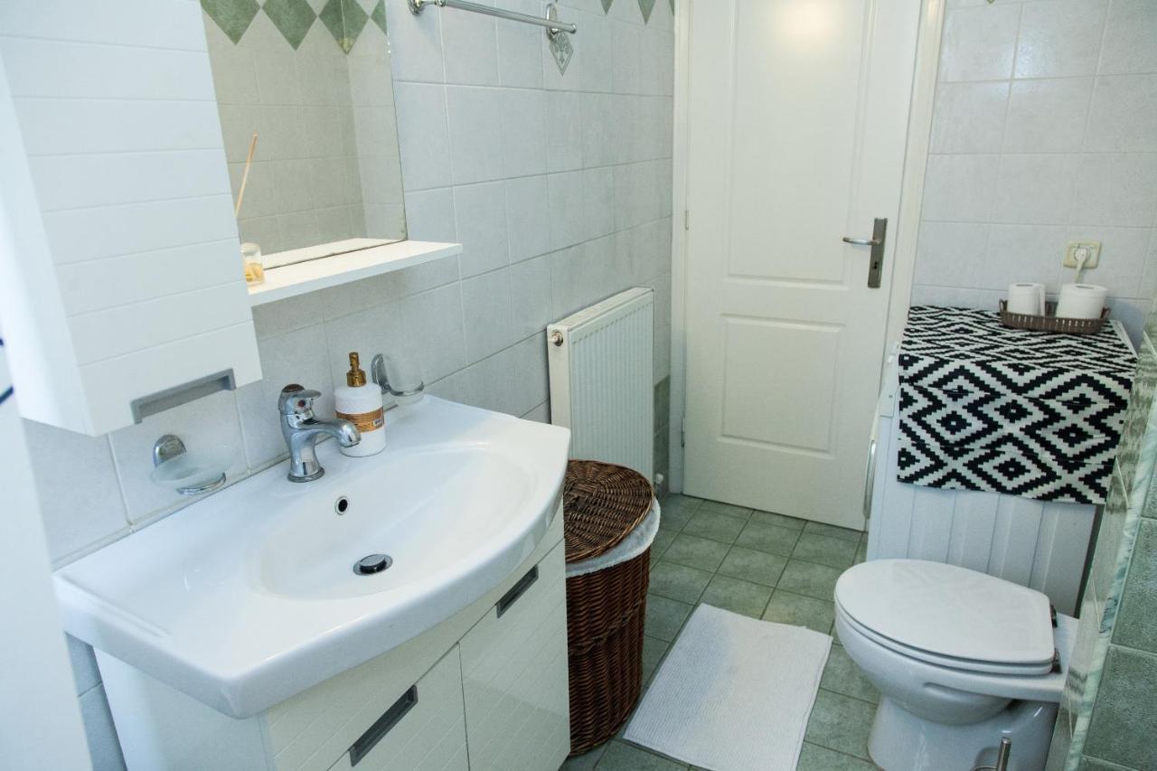 Lovely Apt In Peristeri Athens Luaran gambar