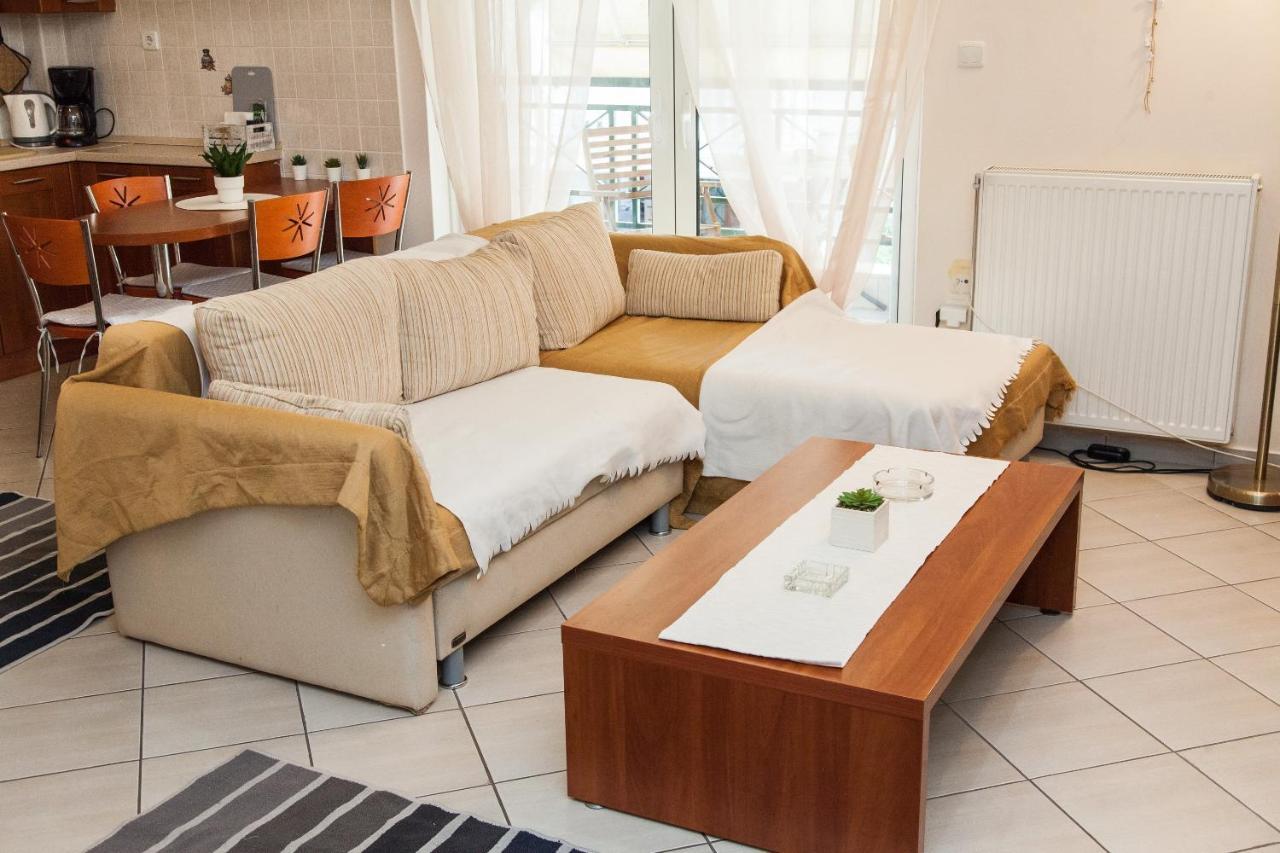 Lovely Apt In Peristeri Athens Luaran gambar