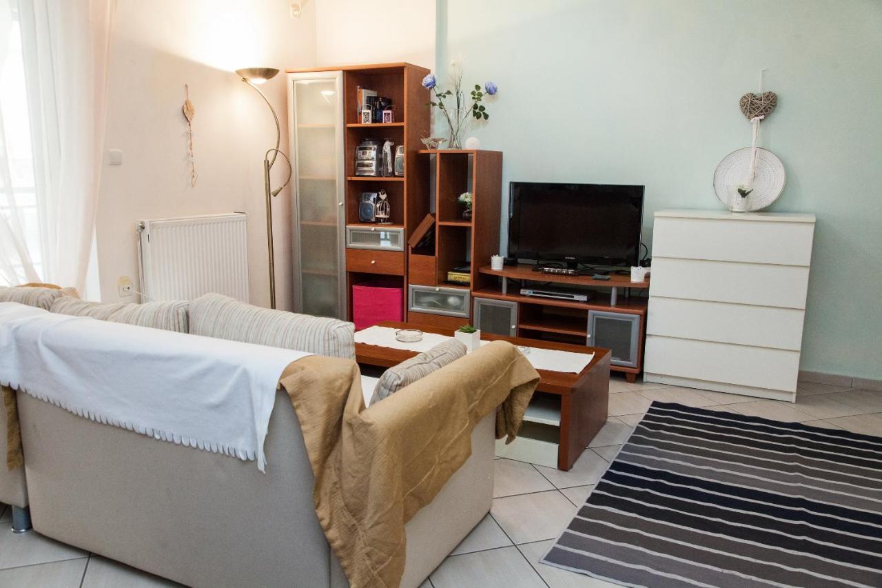 Lovely Apt In Peristeri Athens Luaran gambar