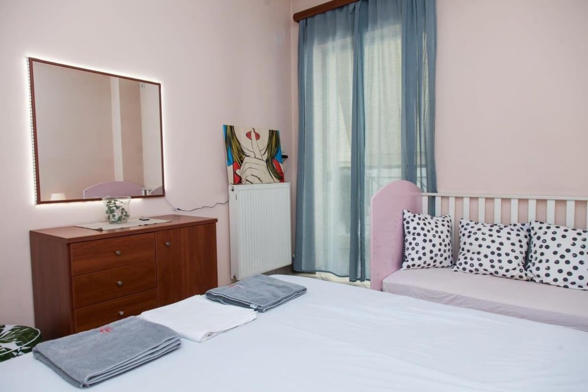 Lovely Apt In Peristeri Athens Luaran gambar