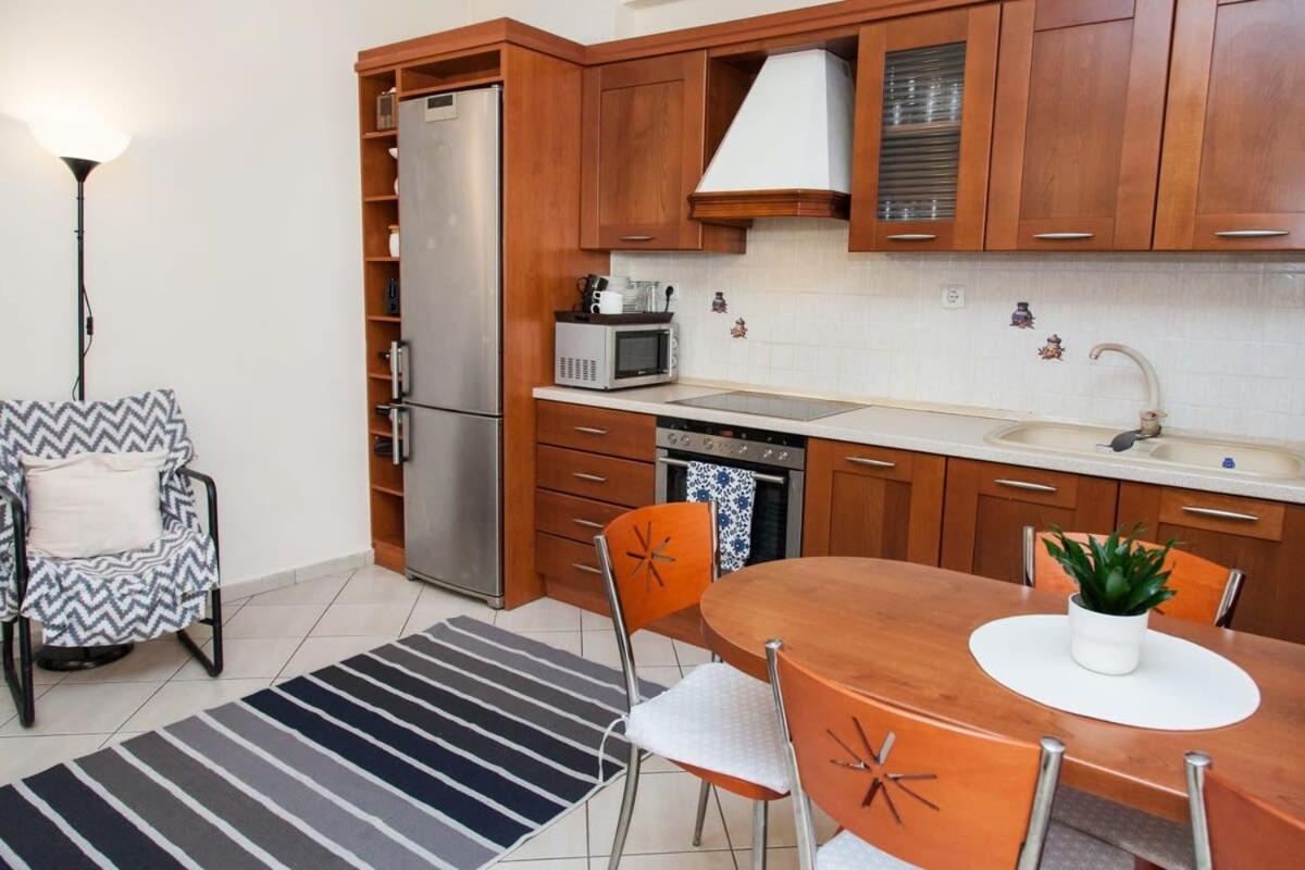 Lovely Apt In Peristeri Athens Luaran gambar