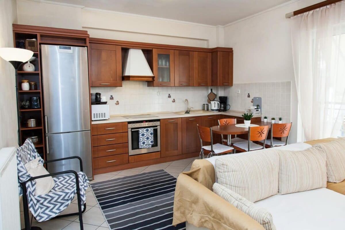 Lovely Apt In Peristeri Athens Luaran gambar